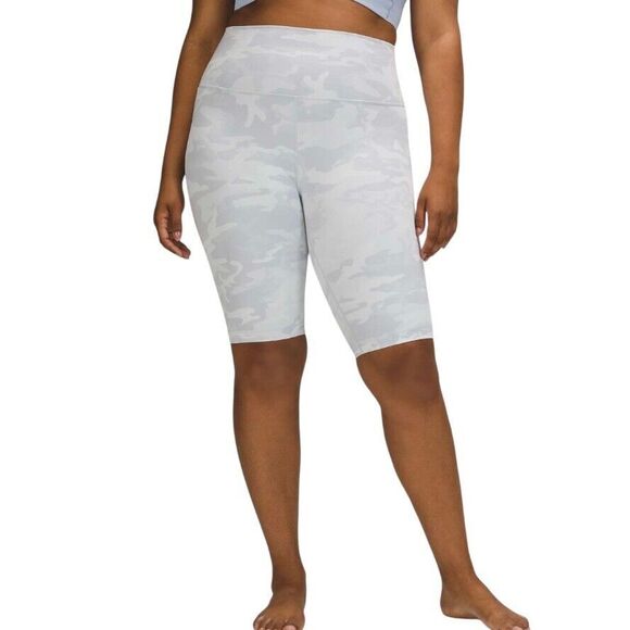 LULULEMON Incognito Camo Alpine White Energy Bra 10 + Wunder Under Short 10" 6 - Picture 5 of 10